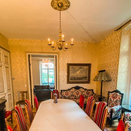 Private Castle With Park - Chateau Guillermo La Moncelle Exterior foto