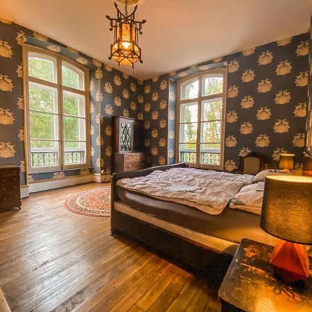 Private Castle With Park - Chateau Guillermo La Moncelle Exterior foto