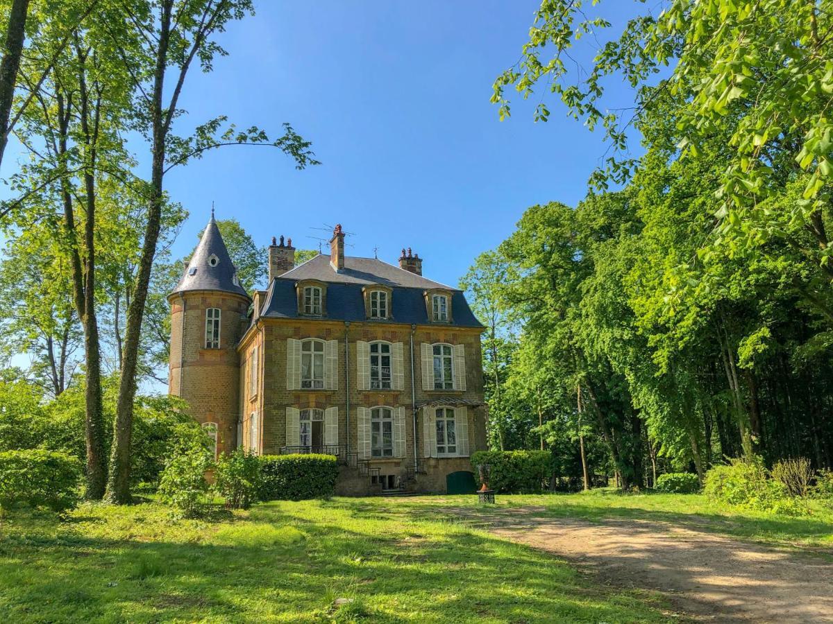 Private Castle With Park - Chateau Guillermo La Moncelle Exterior foto