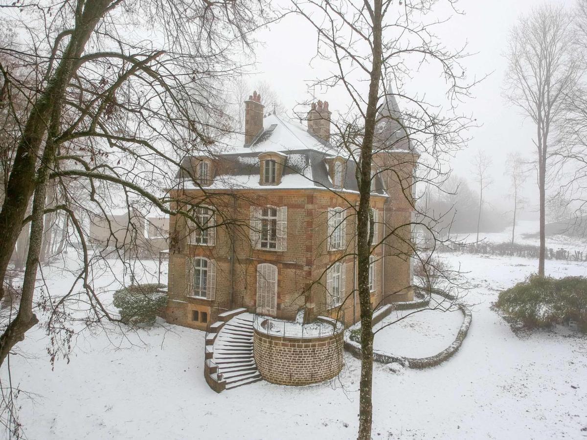 Private Castle With Park - Chateau Guillermo La Moncelle Exterior foto
